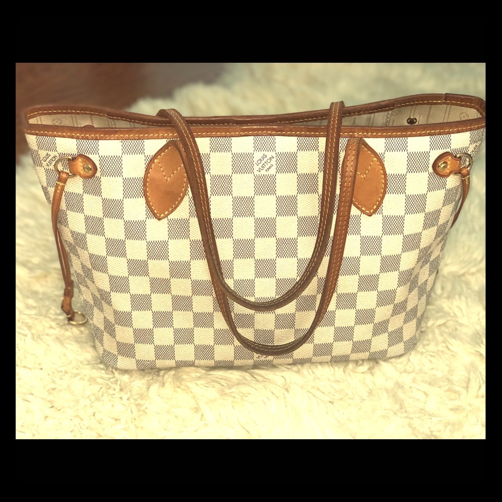 Louis Vuitton Never full PM